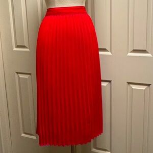 A NEW DAY Red Pleated Fully Lined knee length Skirt with 1/2 elastic waist